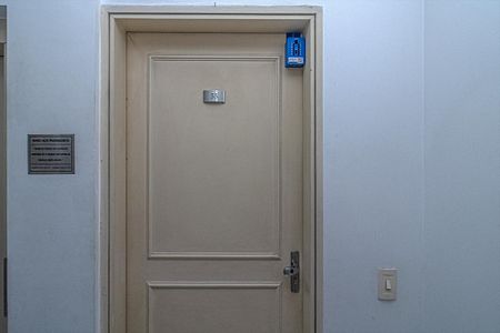 Apartamento à venda com 49m², 2 quartos e 1 vagacaixa lockbox_2