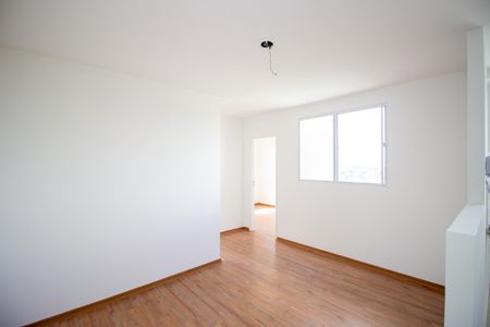 Sala de apartamento para alugar com 2 quartos, 45m² em Maria da Conceicao, Contagem