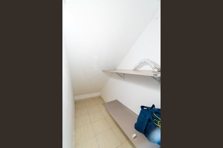 Casa de condomínio para alugar com 80m², 2 quartos e 2 vagas Casa de condomínio para alugar com 80m², 2 quartos e 2 vagasDepósito