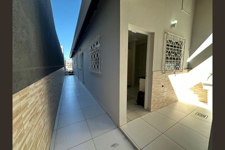 Casa para alugar com 120m², 2 quartos e 2 vagasQuintal