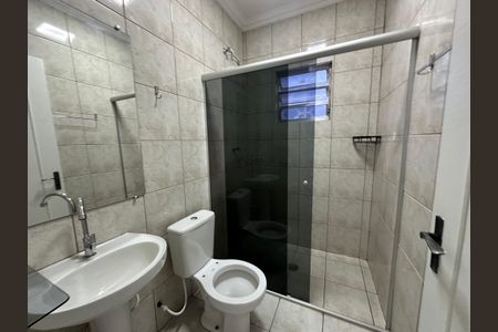 Casa para alugar com 120m², 2 quartos e 2 vagasBanheiro