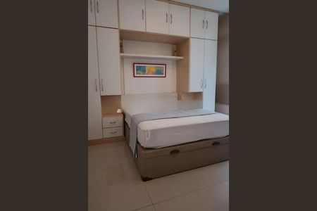 Apartamento à venda com 35m², 1 quarto e sem vaga