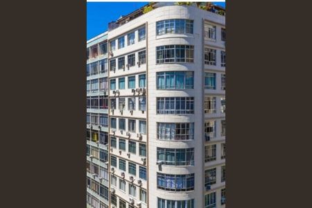 Apartamento à venda com 35m², 1 quarto e sem vaga