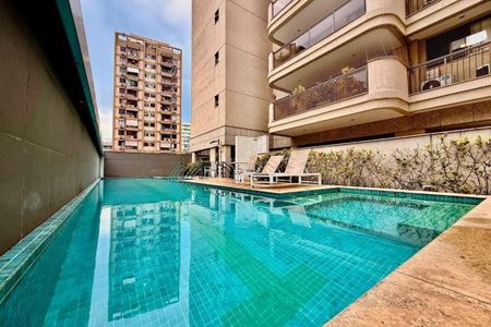 Apartamento à venda com 120m², 3 quartos e 1 vaga