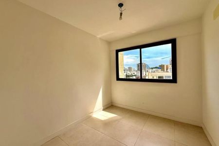 Apartamento à venda com 120m², 3 quartos e 1 vaga
