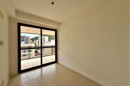 Apartamento à venda com 120m², 3 quartos e 1 vaga