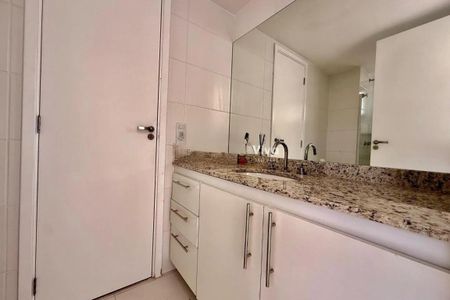 Apartamento à venda com 120m², 3 quartos e 1 vaga