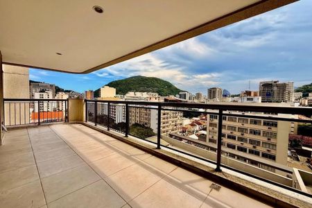 Apartamento à venda com 120m², 3 quartos e 1 vaga