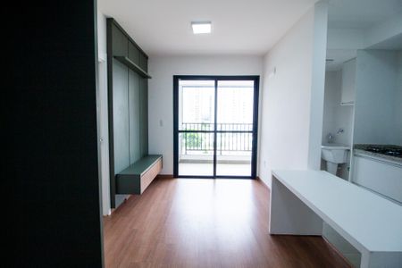 Sala de kitnet/studio para alugar com 1 quarto, 49m² em Parque Campolim, Sorocaba