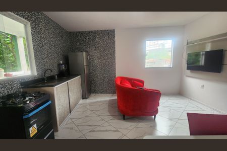 Estúdio  de kitnet/studio para alugar com 1 quarto, 40m² em Brotas, Salvador