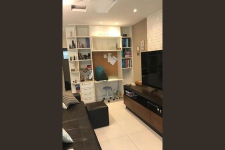 Apartamento à venda com 82m², 2 quartos e 1 vaga
