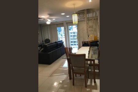 Apartamento à venda com 82m², 2 quartos e 1 vaga