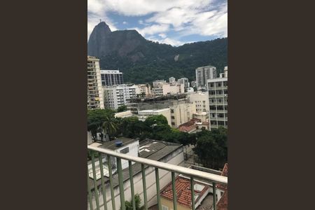 Apartamento à venda com 82m², 2 quartos e 1 vaga