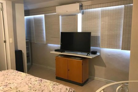 Apartamento à venda com 82m², 2 quartos e 1 vaga