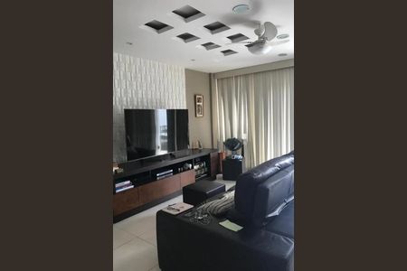 Apartamento à venda com 82m², 2 quartos e 1 vaga
