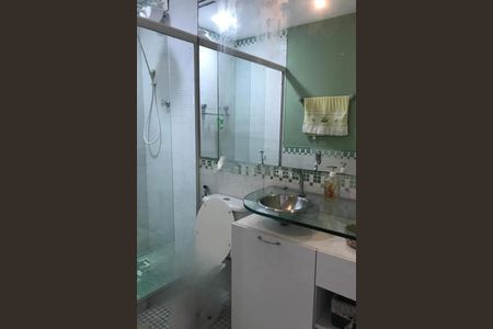 Apartamento à venda com 82m², 2 quartos e 1 vaga