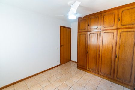 Apartamento à venda com 68m², 3 quartos e 1 vagaQuarto 1