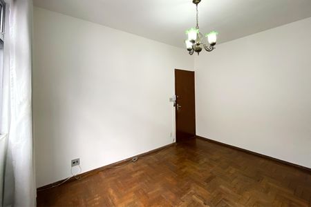 Apartamento para alugar com 100m², 3 quartos e 1 vagaSala