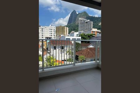 Apartamento à venda com 84m², 2 quartos e 1 vaga