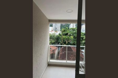 Apartamento à venda com 84m², 2 quartos e 1 vaga