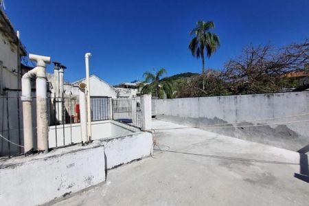 Apartamento à venda com 60m², 1 quarto e 1 vaga