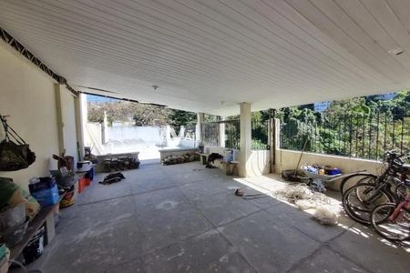 Apartamento à venda com 60m², 1 quarto e 1 vaga