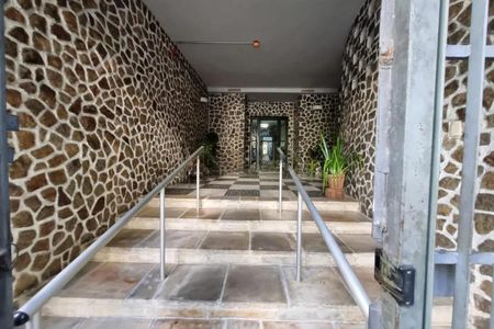 Apartamento à venda com 60m², 1 quarto e 1 vaga