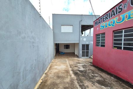 Casa para alugar com 64m², 1 quarto e 1 vagaQuintal 