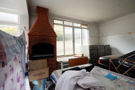 Casa à venda com 321m², 6 quartos e 4 vagasGaragem / Churrasqueira