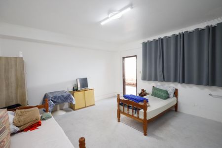 Casa à venda com 321m², 6 quartos e 4 vagasSuíte 2