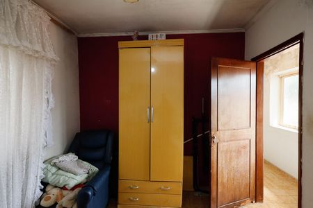 Casa à venda com 321m², 6 quartos e 4 vagasQuarto 2