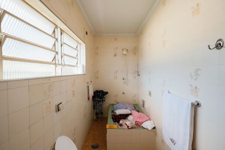 Banheiro da Suíte 1 de casa à venda com 6 quartos, 321m² em Vila Albertina, São Paulo