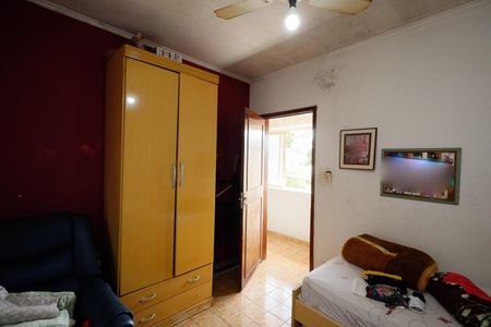 Casa à venda com 321m², 6 quartos e 4 vagasQuarto 2