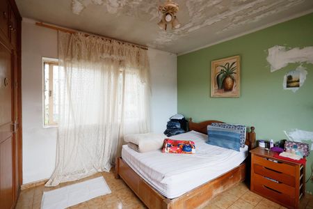 Casa à venda com 321m², 6 quartos e 4 vagasSuíte 1