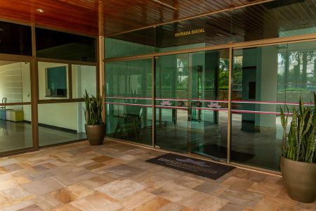 Apartamento para alugar com 154m², 3 quartos e 2 vagasEntrada do bloco