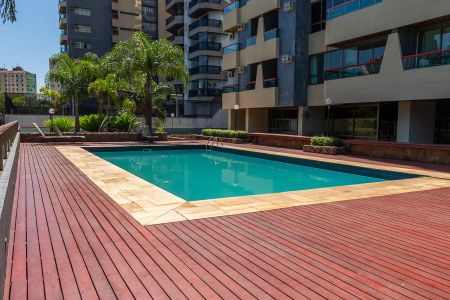 Apartamento para alugar com 154m², 3 quartos e 2 vagasÁrea Comum-Piscina