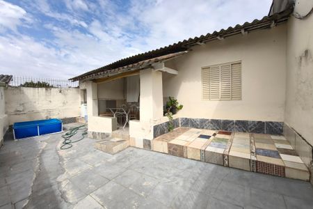 Casa à venda com 193m², 4 quartos e 5 vagasQuintal 