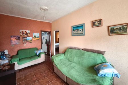 Casa à venda com 193m², 4 quartos e 5 vagasSala