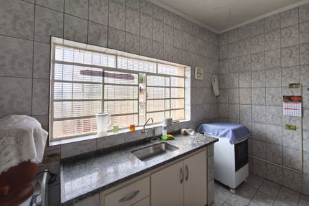 Casa à venda com 193m², 4 quartos e 5 vagasCozinha