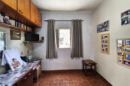 Casa à venda com 193m², 4 quartos e 5 vagasQuarto 2