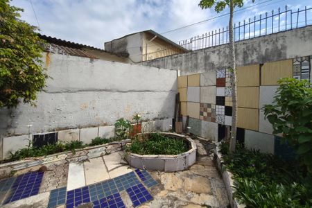 Casa à venda com 193m², 4 quartos e 5 vagasQuintal