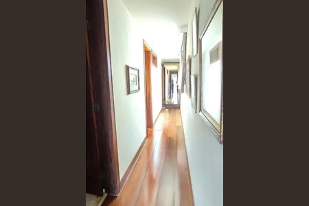 Apartamento à venda com 212m², 3 quartos e sem vaga