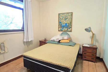 Apartamento à venda com 212m², 3 quartos e sem vaga