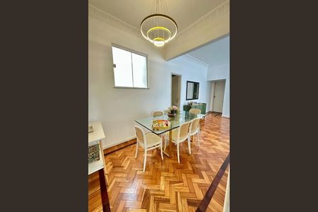 Apartamento à venda com 71m², 2 quartos e sem vaga