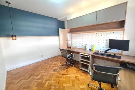 Apartamento para alugar com 177m², 3 quartos e 1 vaga