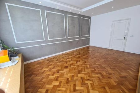 Apartamento para alugar com 177m², 3 quartos e 1 vaga