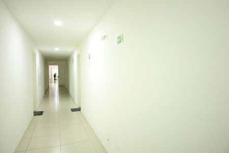 Apartamento à venda com 66m², 2 quartos e sem vagaÁrea comum - Saguão do andar