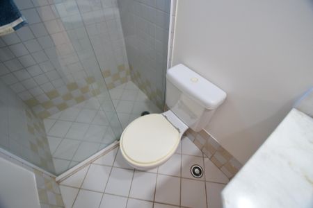 Casa de condomínio para alugar com 340m², 3 quartos e 4 vagasBanheiro Suíte