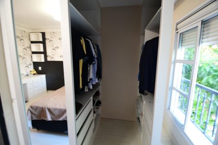 Casa de condomínio para alugar com 340m², 3 quartos e 4 vagasQuarto 3 - Suíte Closet