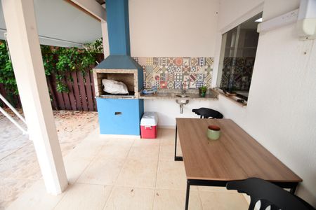 Casa de condomínio para alugar com 340m², 3 quartos e 4 vagasChurrasqueira